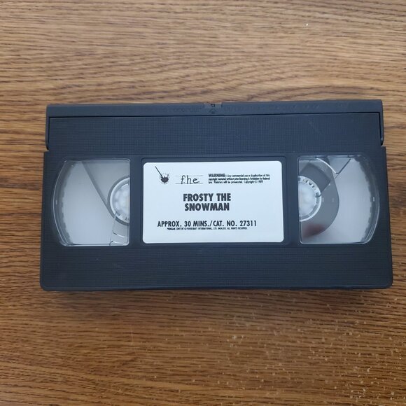 Media - Frosty the Snowman VHS Tape 1989 by Family Home Entertainment - Picture 3 of 4